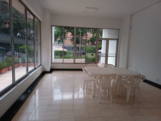 Apartamento de 3 alcobas en venta en San Pedro, Cali, 147 m² · foto 3 de 15