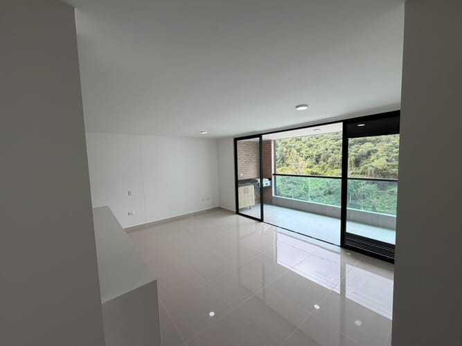 Apartamento de 3 alcobas en arriendo en Cañaveral, Floridablanca, 100 m² · foto 14 de 21