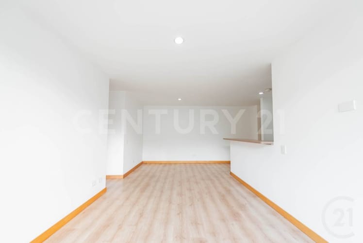 Apartamento de 2 alcobas en venta en Rionegro, 73 m² · foto 3 de 17