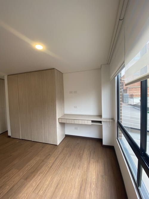 Apartamento de 1 alcoba en arriendo en Chicó Navarra, Bogotá, 56 m² · foto 8 de 18