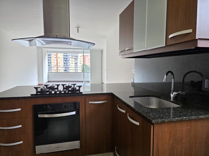 Apartamento de 3 alcobas en arriendo en Cumbres, Envigado, 95 m² · foto 24 de 24