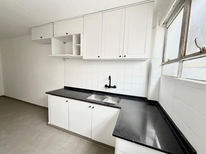 Apartamento 2 Dormitorios al frente, reciclado, con terraza y garage Minas y 18 de Julio · Foto 6