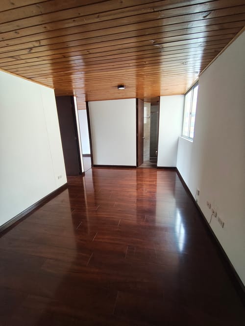 Apartamento de 2 alcobas en arriendo en Engativá, Bogotá, 49 m² · foto 3 de 7