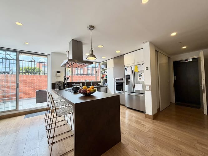 Apartamento de 3 alcobas en venta en La Calleja, Bogotá, 137 m² · foto 8 de 17