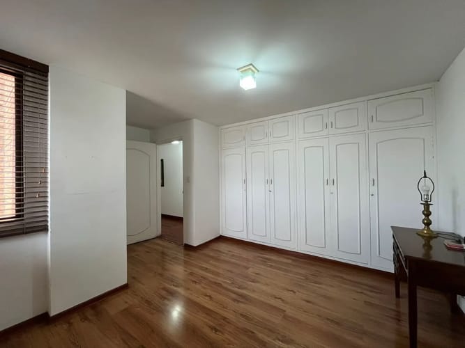 Apartamento de 3 alcobas en arriendo en Cristales, Cali, 156 m² · foto 15 de 15