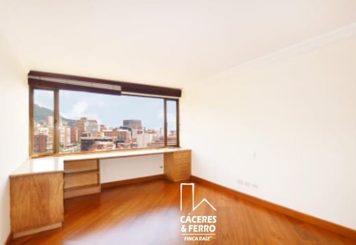 Apartamento de 3 alcobas en venta en Chapinero, Bogotá, 330 m² · foto 10 de 18