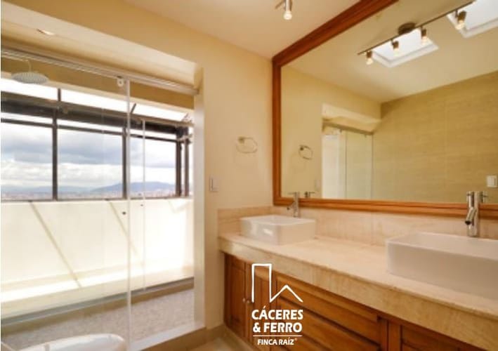 Apartamento de 3 alcobas en venta en Chapinero, Bogotá, 330 m² · foto 14 de 18