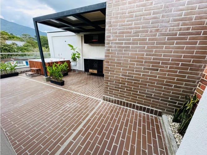 Apartamento de 3 alcobas en venta en Escobero, Medellín, 159 m² · foto 5 de 9