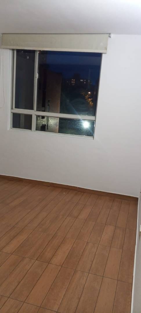 Apartamento de 3 alcobas en venta en Portales Del Norte, Bogotá, 70 m² · foto 3 de 12