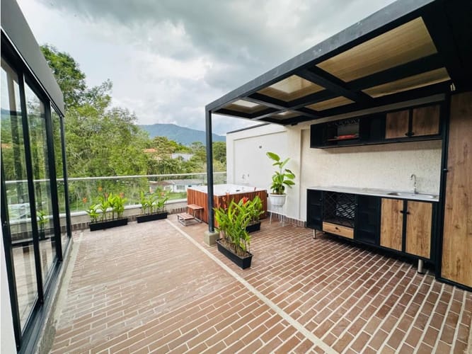 Apartamento de 3 alcobas en venta en Escobero, Medellín, 159 m² · foto 6 de 9