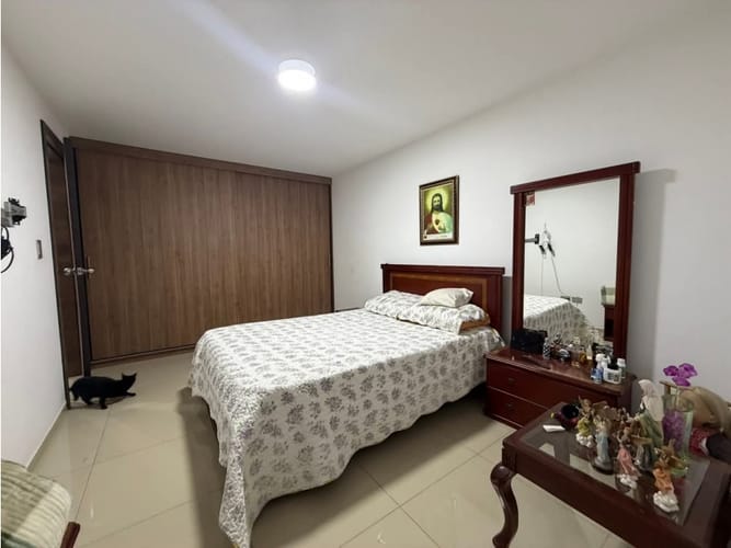 Apartamento de 3 alcobas en venta en Las Mercedes, Palmira, 215 m² · foto 14 de 17