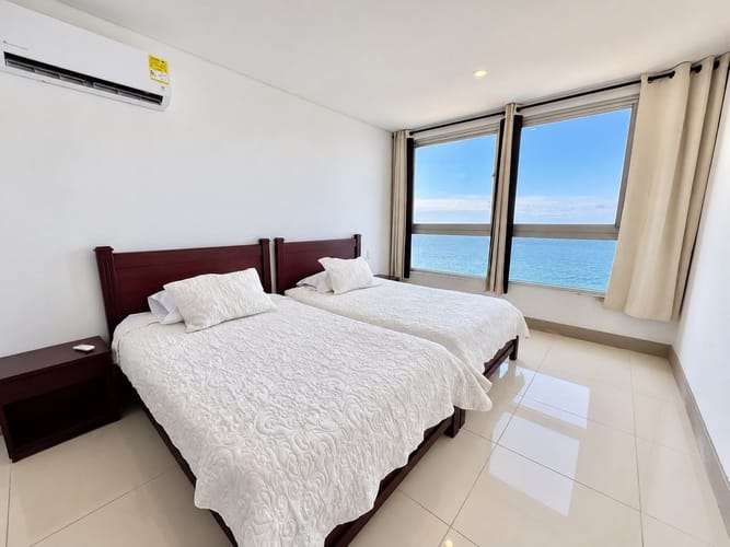 Apartamento de 2 alcobas en venta en Bocagrande, Cartagena, 87 m² · foto 11 de 11