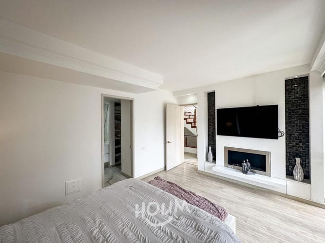 Casa de 5 alcobas en venta en Las Lomitas, Sabaneta, 467 m² · foto 20 de 24