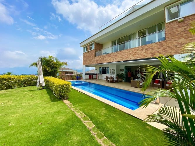 Casa de 6 alcobas en venta en Lagos I, Floridablanca, 592 m² · foto 8 de 19