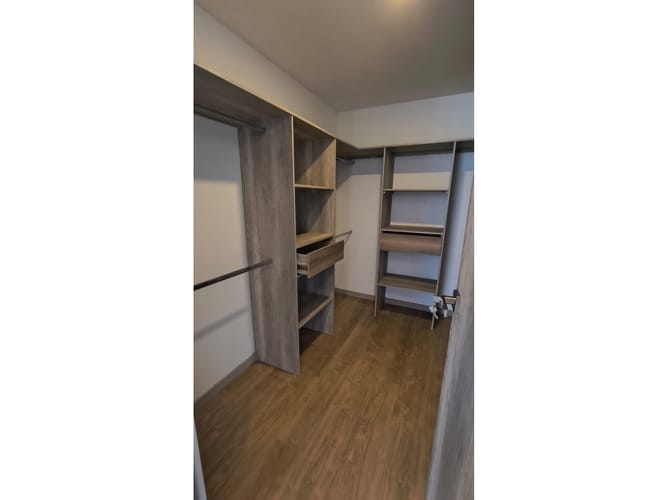 Apartamento de 3 alcobas en arriendo en Ciudad Del Río, Medellín, 93 m² · foto 17 de 17