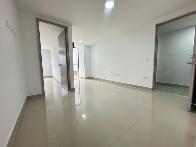 Apartamento de 2 alcobas en arriendo en Calle Larga, Sabaneta, 70 m² · foto 3 de 12