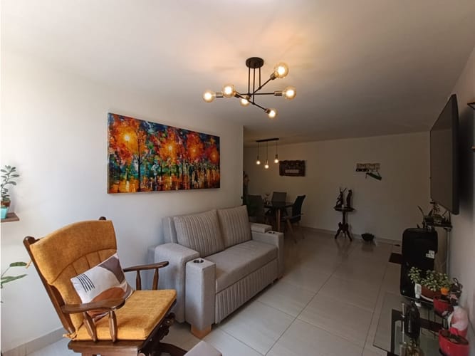 Apartamento de 3 alcobas en venta en Calasanz Parte Alta, Medellín, 70 m² · foto 5 de 21
