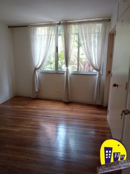 Apartamento de 3 alcobas en venta en La Candelaria, Medellín · foto 16 de 19