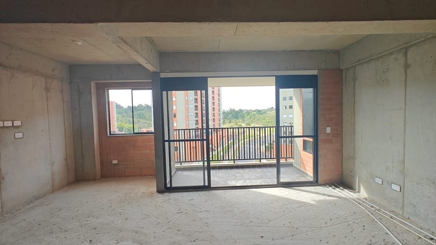 Apartamento de 3 alcobas en venta en Barro Blanco, Rionegro, 53 m² · foto 3 de 11