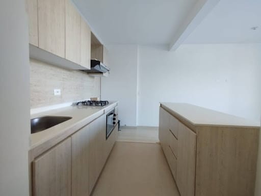 Apartamento de 2 alcobas en arriendo en Chipre, Rionegro, 58 m² · foto 2 de 14