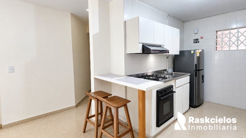 Apartamento de 1 alcoba en arriendo en Laureles Nogal, Medellín, 51 m² · foto 3 de 19