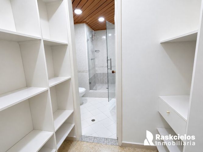 Apartamento de 1 alcoba en arriendo en Laureles Nogal, Medellín, 51 m² · foto 12 de 19