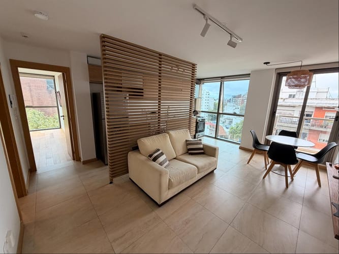 Alquiler Apartamento 1 dormitorio y garaje Punta Carretas · Foto 1