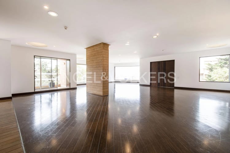 Apartamento de 4 alcobas en venta en Los Rosales, Bogotá, 553 m² · foto 24 de 24
