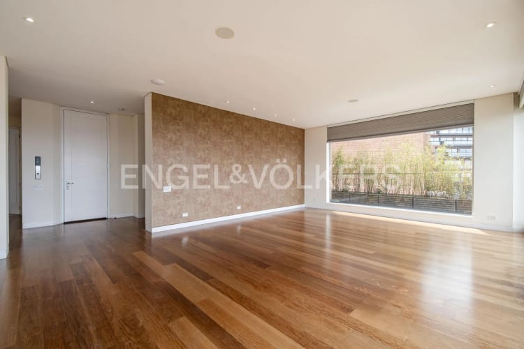 Apartamento de 4 alcobas en venta en Los Rosales, Bogotá, 553 m² · foto 5 de 24