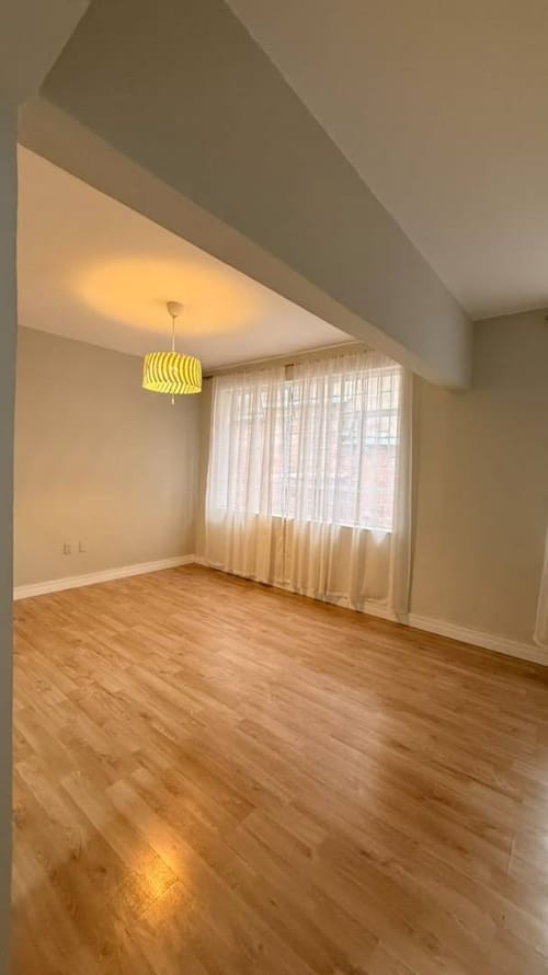Apartamento de 3 alcobas en venta en Chapinero Central, Bogotá, 104 m² · foto 5 de 14