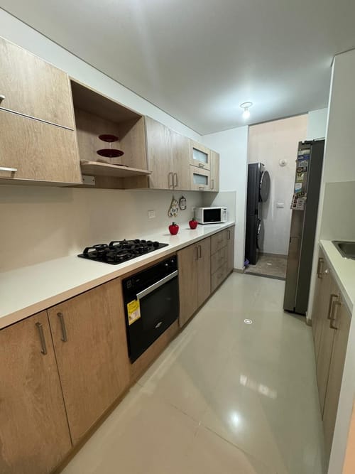Casa de 4 alcobas en venta en El Castillo, Jamundí, 182 m² · foto 2 de 22