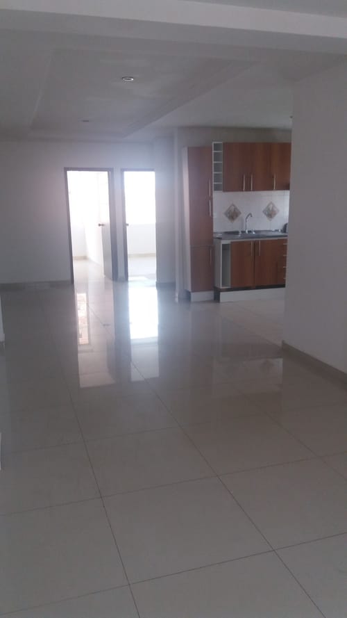 Apartamento de 2 alcobas en arriendo en 20 De Julio Sector I, Chía, 72 m² · foto 3 de 3