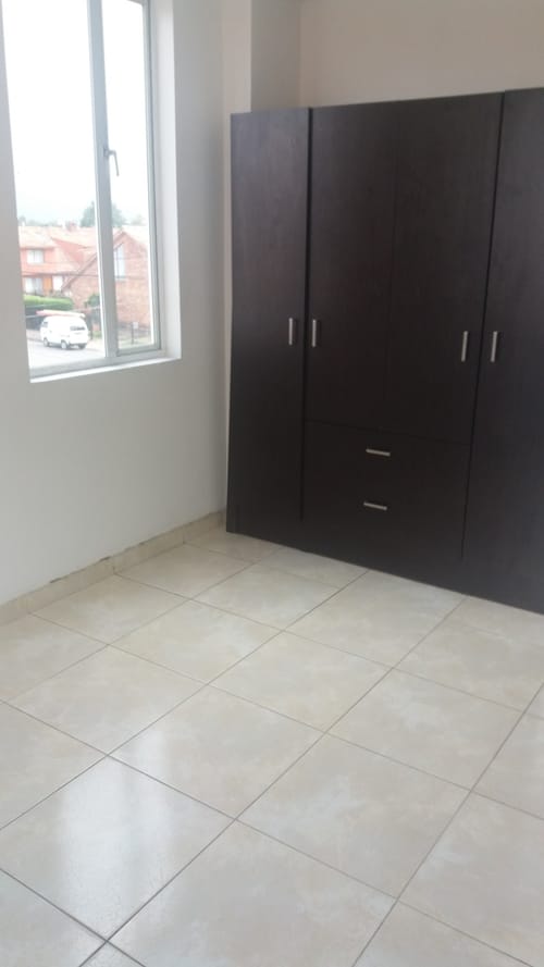 Apartamento de 2 alcobas en arriendo en 20 De Julio Sector I, Chía, 72 m² · foto 2 de 3