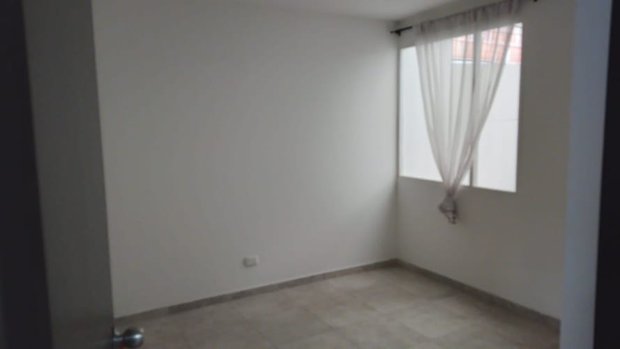 Casa de 6 alcobas en venta en Villa Nelly Los Alisos, Bogotá, 213 m² · foto 17 de 24
