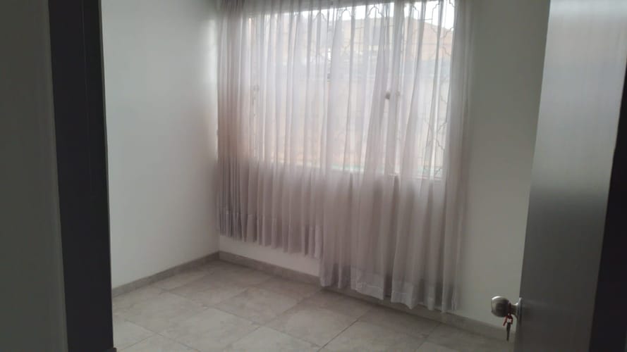 Casa de 6 alcobas en venta en Villa Nelly Los Alisos, Bogotá, 213 m² · foto 21 de 24