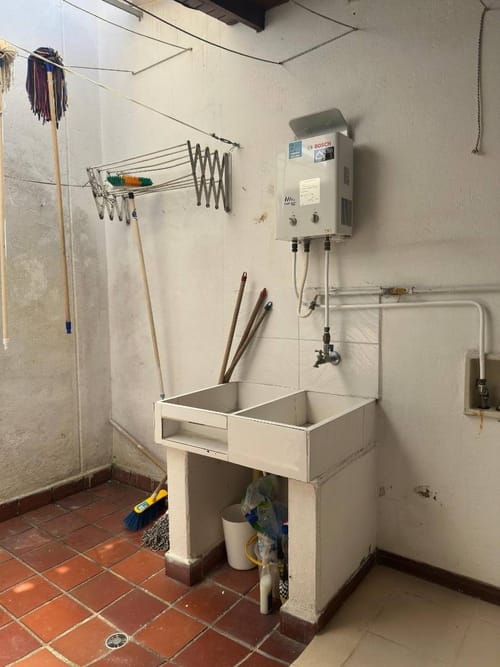 Casa de 3 alcobas en arriendo en Las Lomitas, Sabaneta, 116 m² · foto 5 de 16
