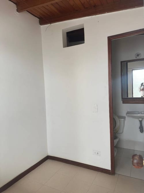 Casa de 3 alcobas en arriendo en Las Lomitas, Sabaneta, 116 m² · foto 6 de 16