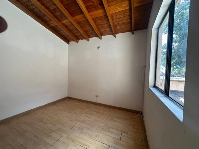 Casa de 3 alcobas en arriendo en Las Lomitas, Sabaneta, 116 m² · foto 7 de 16