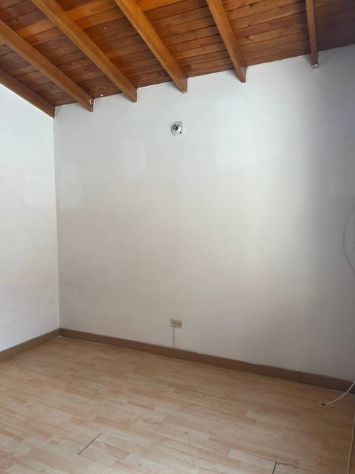 Casa de 3 alcobas en arriendo en Las Lomitas, Sabaneta, 116 m² · foto 8 de 16