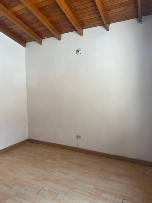 Casa de 3 alcobas en arriendo en Las Lomitas, Sabaneta, 116 m² · foto 10 de 16