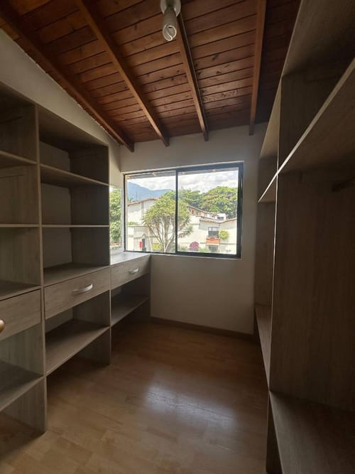 Casa de 3 alcobas en arriendo en Las Lomitas, Sabaneta, 116 m² · foto 13 de 16