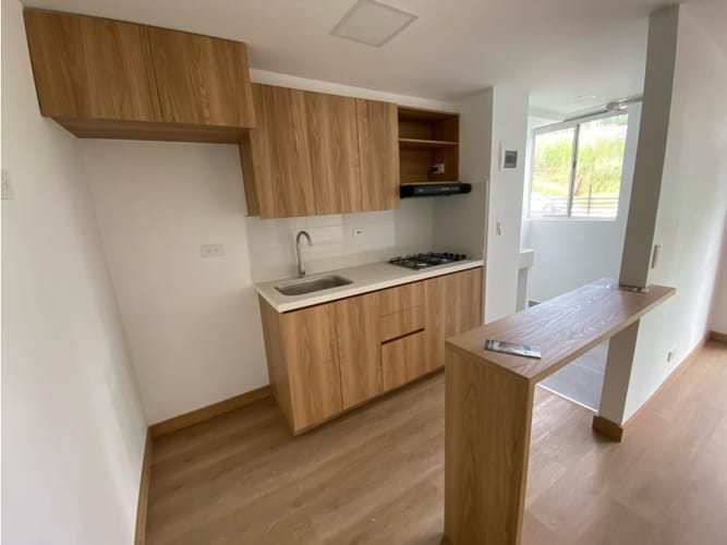 Apartamento de 2 alcobas en venta en El Porvenir, Rionegro, 53 m² · foto 4 de 10