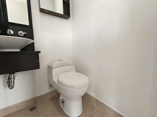 Apartaestudio en arriendo en Alejandria, Medellín, 56 m² · foto 8 de 11