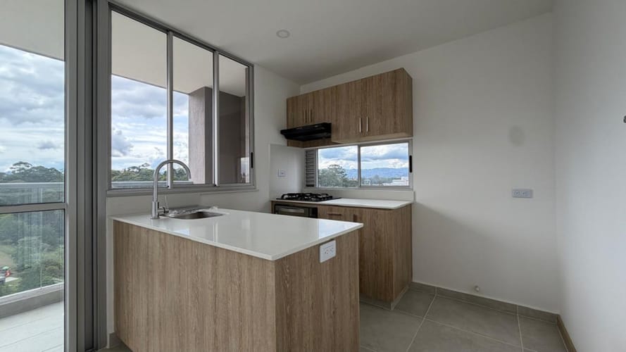 Apartamento de 3 alcobas en arriendo en El Faro, Rionegro, 77 m² · foto 2 de 20
