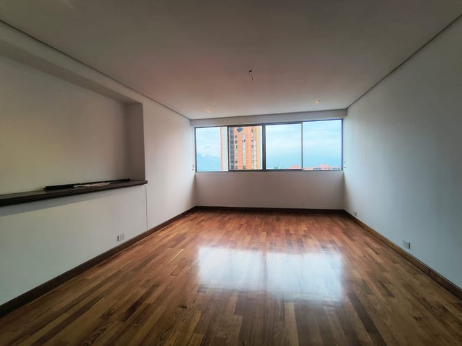 Apartamento de 4 alcobas en arriendo en El Poblado, Medellín, 260 m² · foto 20 de 20