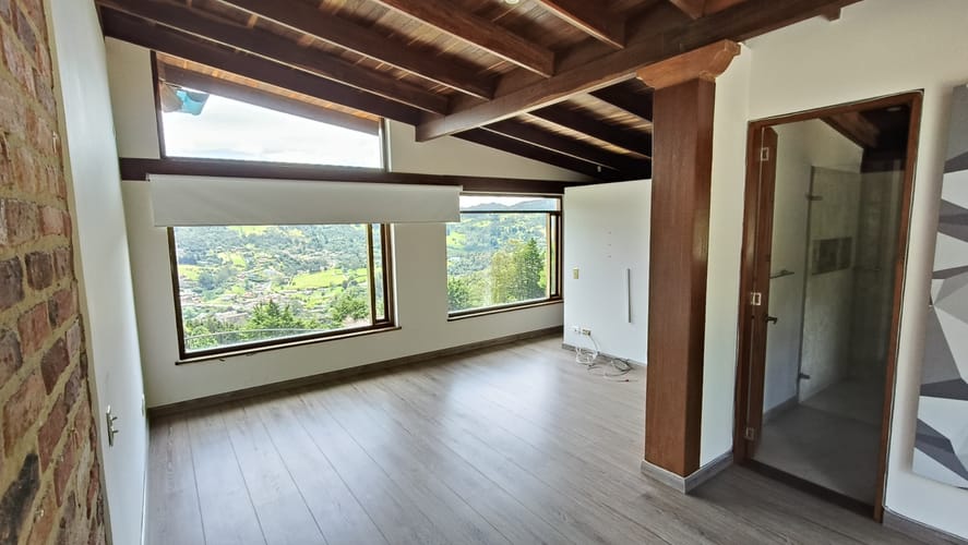 Casa de 3 alcobas en arriendo en Paramo I, Bogotá, 300 m² · foto 15 de 24