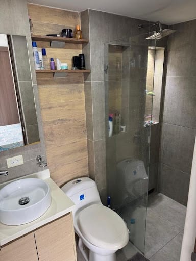 Apartamento de 2 alcobas en arriendo en La Aldea, La Estrella, 58 m² · foto 2 de 11