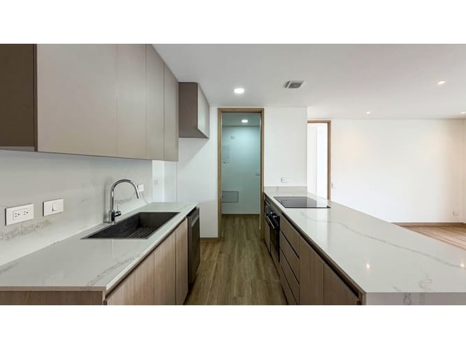 Apartaestudio en venta en Santa Elena, Rionegro, 104 m² · foto 3 de 24