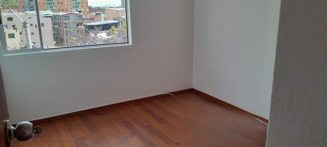 Apartamento de 3 alcobas en venta en Santa Maria De Suba, Bogotá, 55 m² · foto 11 de 14