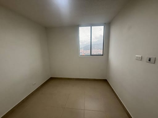 Apartamento de 3 alcobas en arriendo en Cabañas, Bello, 76 m² · foto 14 de 21